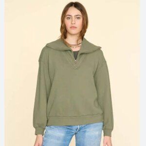 Xirena Green Agate Clark Sweatshirt